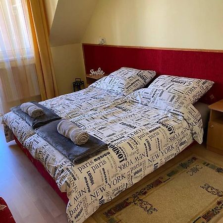Buborek Apartman Hajdúszoboszló Eksteriør bilde
